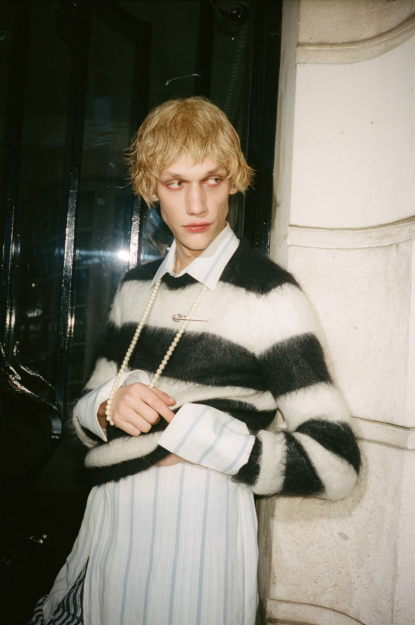 33 3907miriam0002 1 - Valentyn