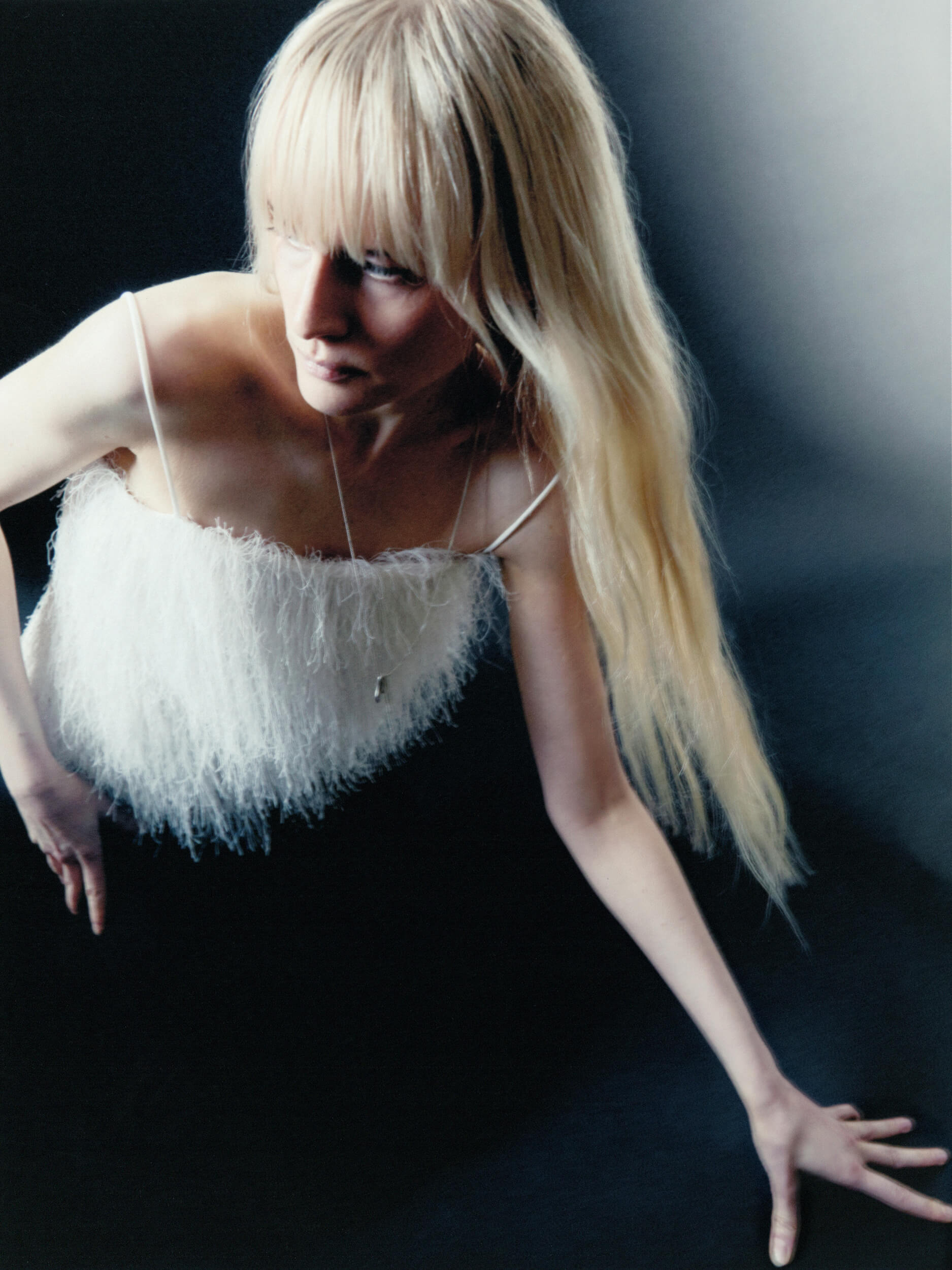 Suza 06.12 021 - Holding Pattern